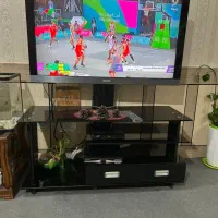 تلویزیون و میز تلویزیون شیشه ای|تلویزیون و پروژکتور|شوش, |دیوار