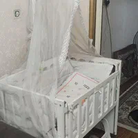 تخت کنار مادر نوزاد گهواره شو|تخت و صندلی بچه|تهران, امام حسین|دیوار