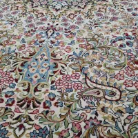 یک عددفرش ۱۲متری