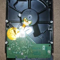 هارد ۵۰۰ دوربین مدار بسته و کامپیوتر در حد نو|دوربین مداربسته|اندیمشک, |دیوار