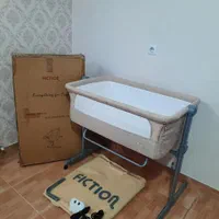 تخت کنار مادر خارجی برند فیکشن