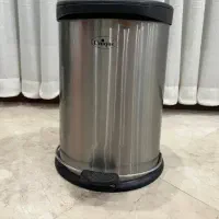 سطل زباله یونیک
