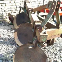 گاو آهن بشقابی