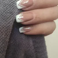 استخدام ناخن کار ، کراتین کار ، مژه کار