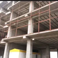 موزاییک کار و استا بنا