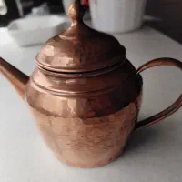 قوری سالم استفاده نشده فقط دکوری گذاشته شده
