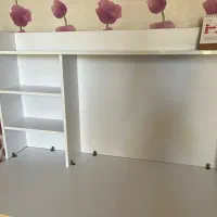 میز تحریر سفید