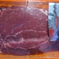 گوشت گرم گوساله بسته بندی