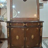 کنسول وآینه