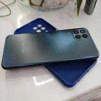 گوشی m33 درجه یک یکماه کار