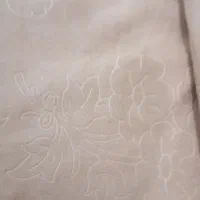 موکت در حد نو