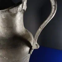 پارچ مسی قدیمی|کلکسیون اشیاء عتیقه|مشهد, ایثار|دیوار