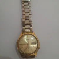 ساعت سیکو آنتیک|ساعت|ری, بی‌بی شهر بانو|دیوار