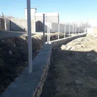 دیوار کشی فنس کشی باغبانی چاله کندن سنگ چینی