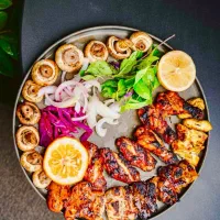 آشپز وباریستا حرفه ای|استخدام خدمات فروشگاه و رستوران|عسلویه, |دیوار