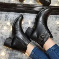 نیم بوت زنانه