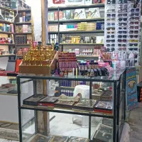 فروشنده خانم مجرب نیازمندیم