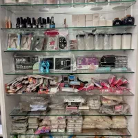 واگذاری کامل لوازم ناخن/ تخفیف جمع‌آوری قبول چک