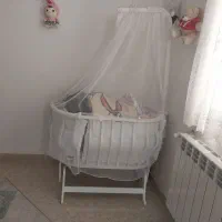 فروش گهواره درحد نو و کمد قابل تعمیر