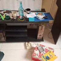 فروش سه عدد میز تلویزیون به صورت تکی و یکجا|میز تلویزیون|اندیشه, اندیشه فاز ۱|دیوار