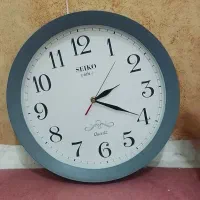 ساعت دیواری