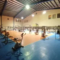 فروش باشگاه بدنسازی جارو کش