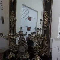 آینه و شمعدان بزرگ و تمیز +قرآن و جا قرآنی هدیه