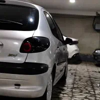 چراغ خطر هلا