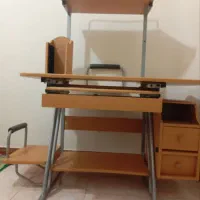 میز و صندلی