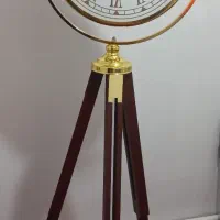 ساعت ایستاده چوبی