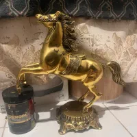 دکوری برنزی