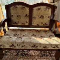 نیم ست ۳ عددی مبلمان چوب و میز جلوی مبل|مبلمان خانگی و میز عسلی|نشتارود, |دیوار