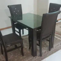 میز غذاخوری