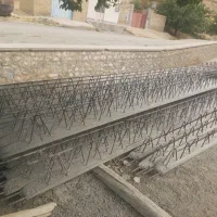 تولید تیرچه دست ساز و سنعتی و پایه فنس بتونی