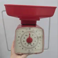 ترازوی نوستالژی قدیمی