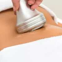 استخدام اپراتور خانم دستگاه لیزر و لاغری|استخدام درمانی، زیبایی، بهداشتی|نجف‌آباد, امام خمینی|دیوار