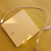 درایو ASUS EXTERNAL DVD R/W بسیار تمیز و سالم|قطعات و لوازم جانبی رایانه|مشهد, صیاد شیرازی|دیوار