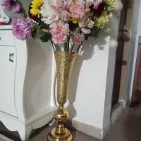 گل و گلدان مصنویی