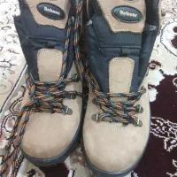 کفش کوهنوردی