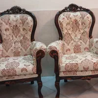 دو سرویس مبل سلطنتی و کلاسیک در حد نو
