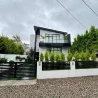 ویلای-4فصل-نزدیک-ساحل-مناسب-تازه-عروس-دومادا