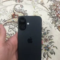 آیفون ۱۶ بدون نقطه