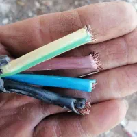 حدود ۱۰۰مترکابل افشان قدیمی و بسیار پرمس10×4|مصالح و تجهیزات ساختمان|کاشمر, |دیوار