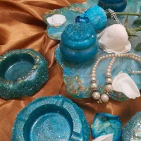 جاجواهری و زیرسیگاری رزینی