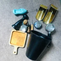 یکسری وسایل برای مغازه قهوه فروشی