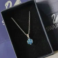 گردنبند نقره سوارسکیswarovski مکعب 925|جواهرات|تهران, سازمان برنامه شمالی|دیوار