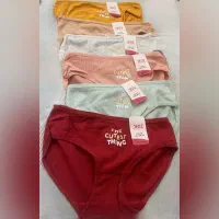 لباس زیر زنانه و دخترانه|لباس|شیراز, کوشک میدان|دیوار