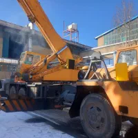 جرثقیل|خودرو سنگین|ری, کارخانه سیمان|دیوار