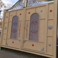 درب آهنی دروازه روباز حیاط پارکینگ ویلایی باغی