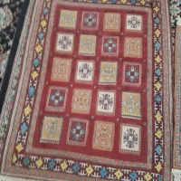 فرش دست بافت محلی